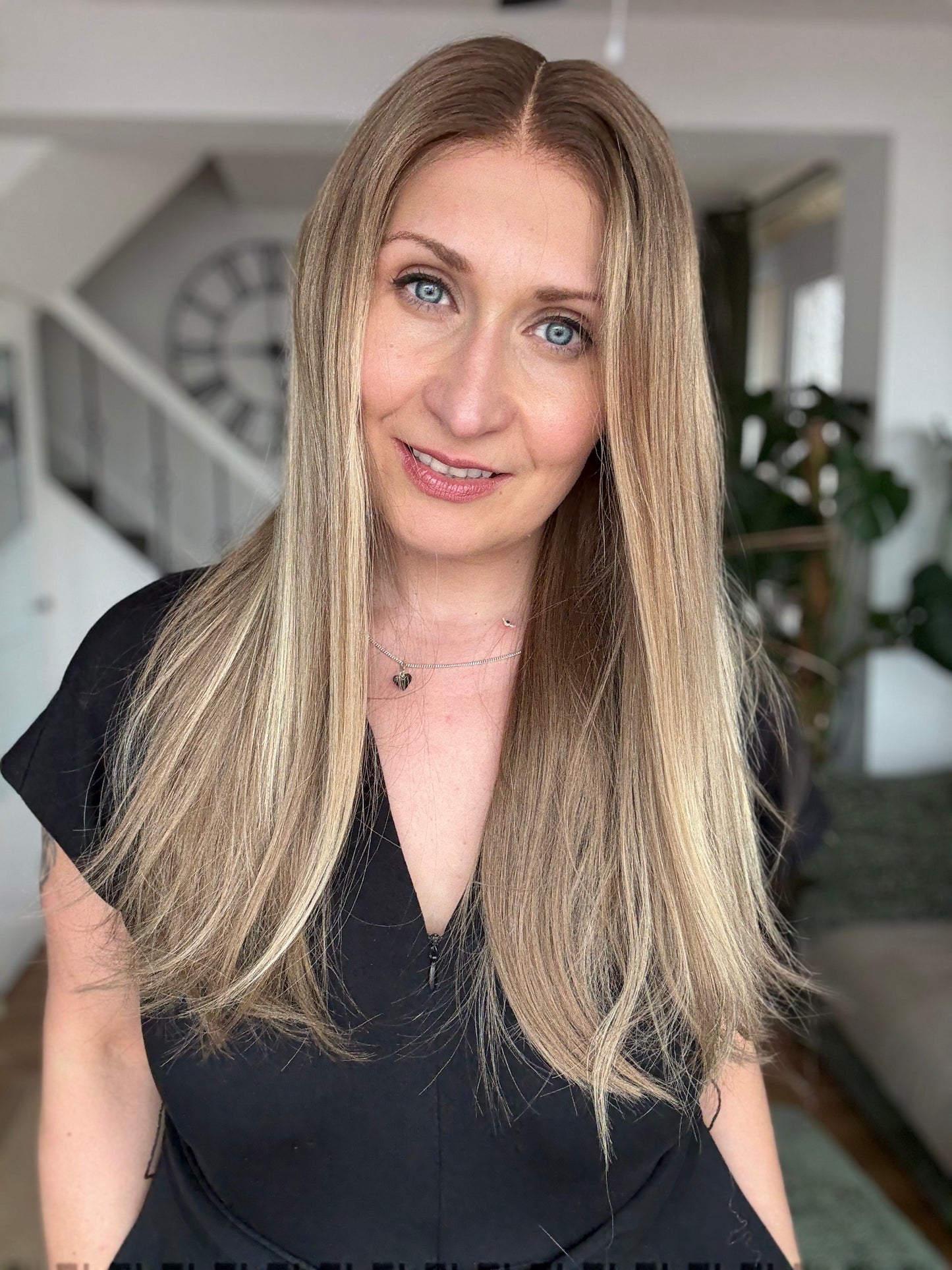 Cassana Glueless Lace Top Wig 20" Long (Small)