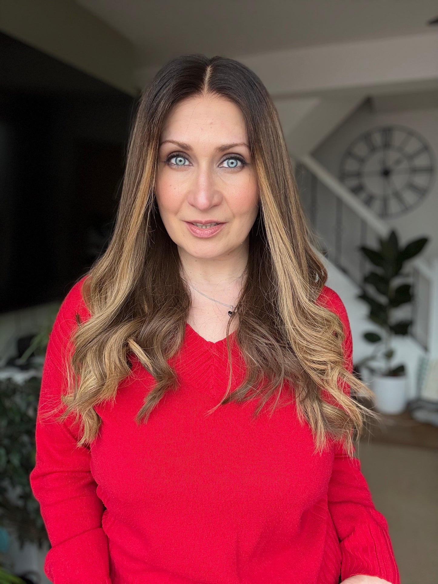 Bella Glueless 5x5 Lace Top Wig 18" (Small)