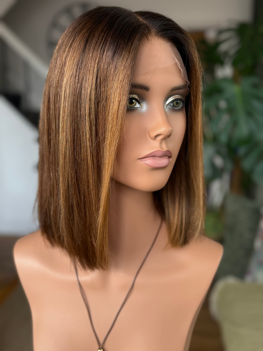 Jessica Glueless 5x5 Lace Top Wig 12" Long BOB (Small)