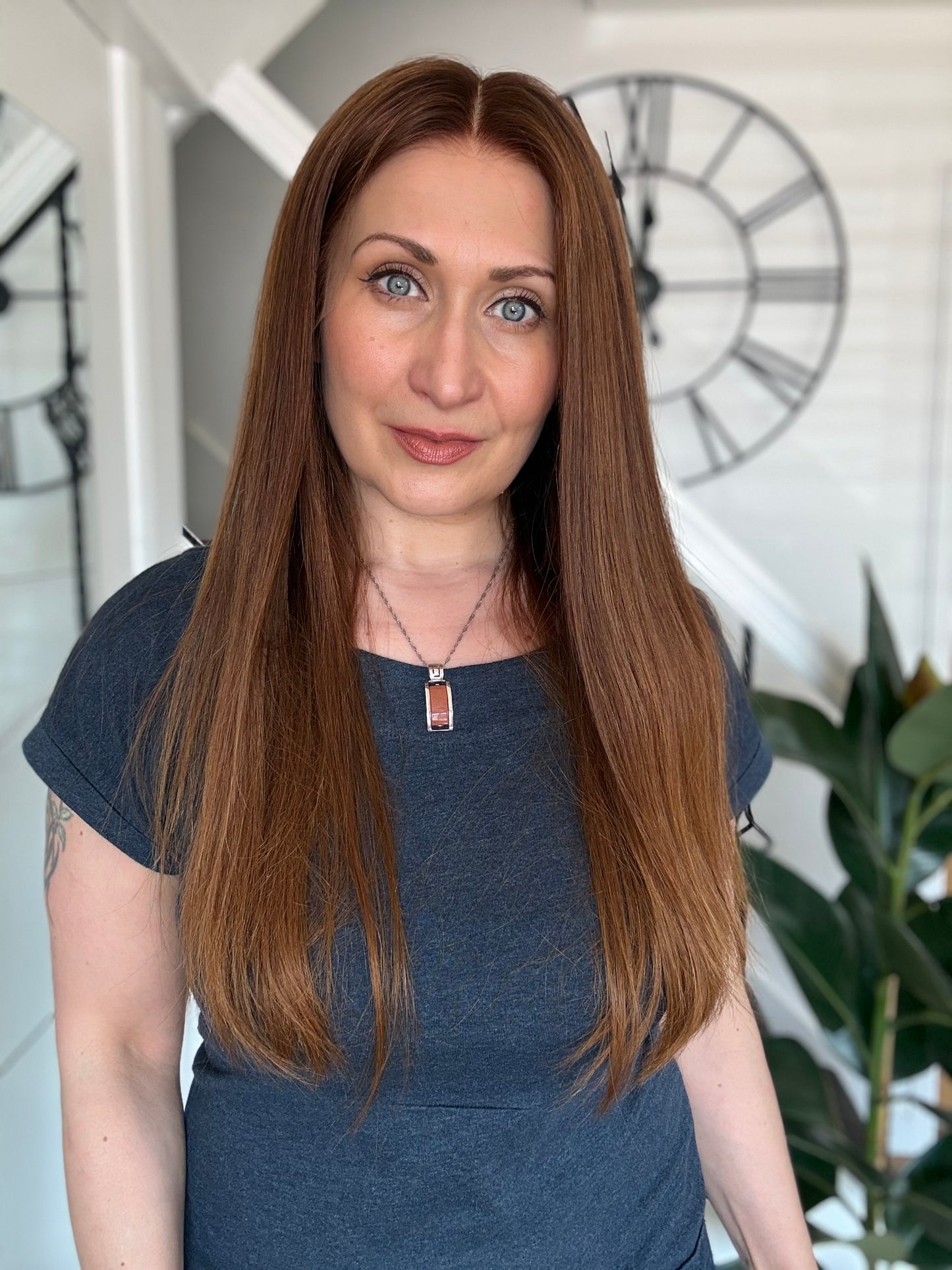Laura Hand tied Glueless Lace Top Wig 20" Long (Small)