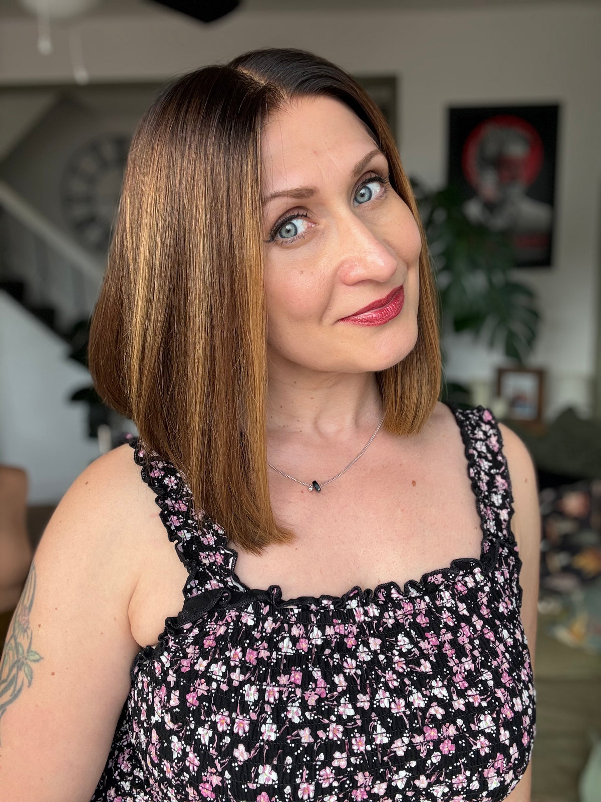 Jessica Glueless 5x5 Lace Top Wig 12" Long BOB (Small)