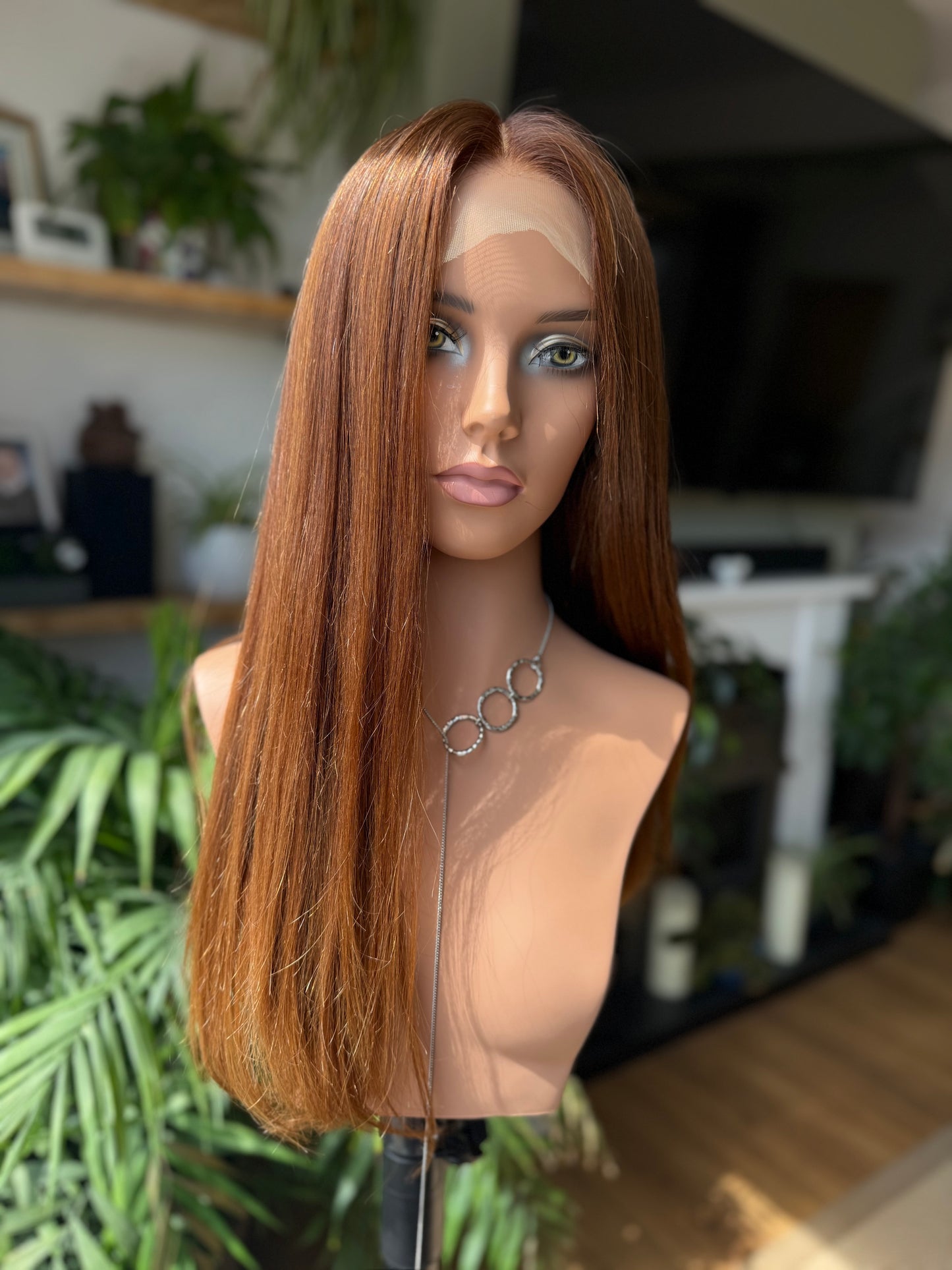 Laura Hand tied Glueless Lace Top Wig 20" Long (Small)