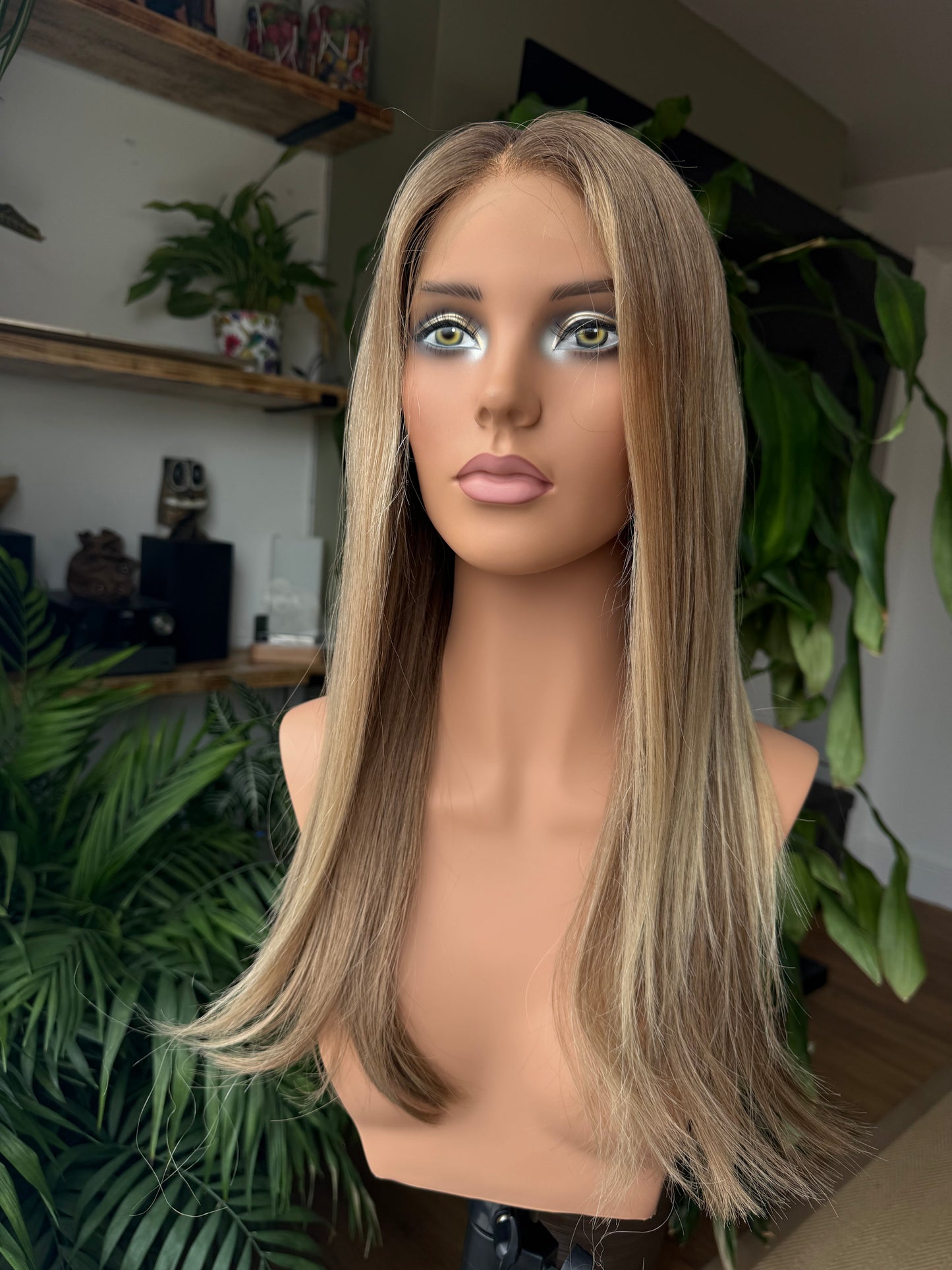 Cassana Glueless Lace Top Wig 20" Long (Small)