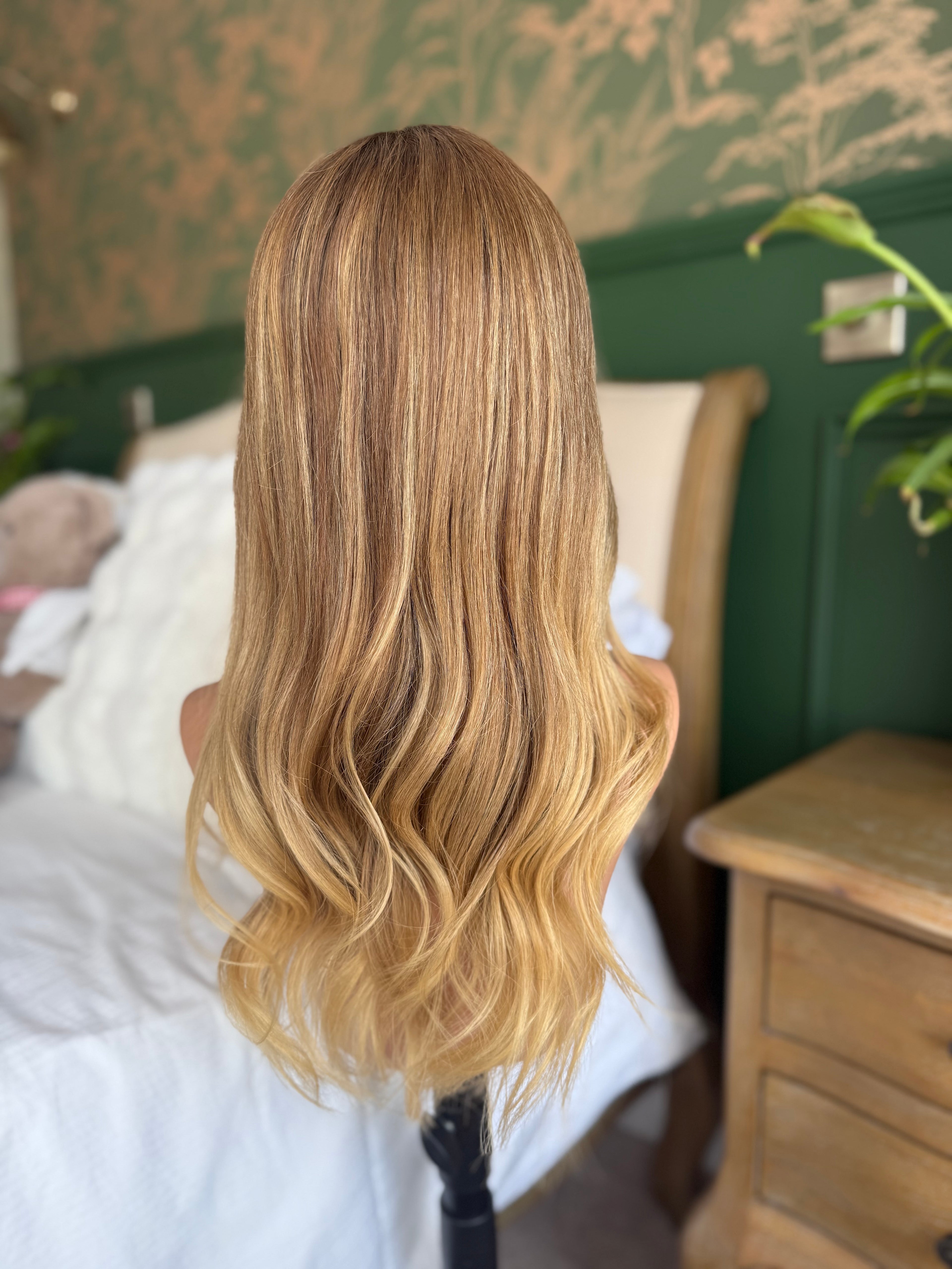 Rachel Glueless 5x5 Lace Top Wig 18" (Small 21.5”)