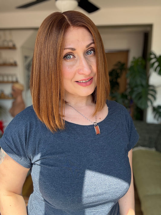 Peluca Laura Glueless Lace Top 10" BOB larga (pequeña - 21.5")
