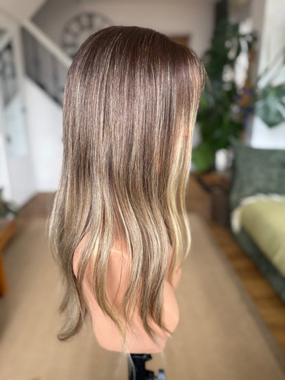 Kim 13x6 Lace Top Wig - 18" Long (Small)