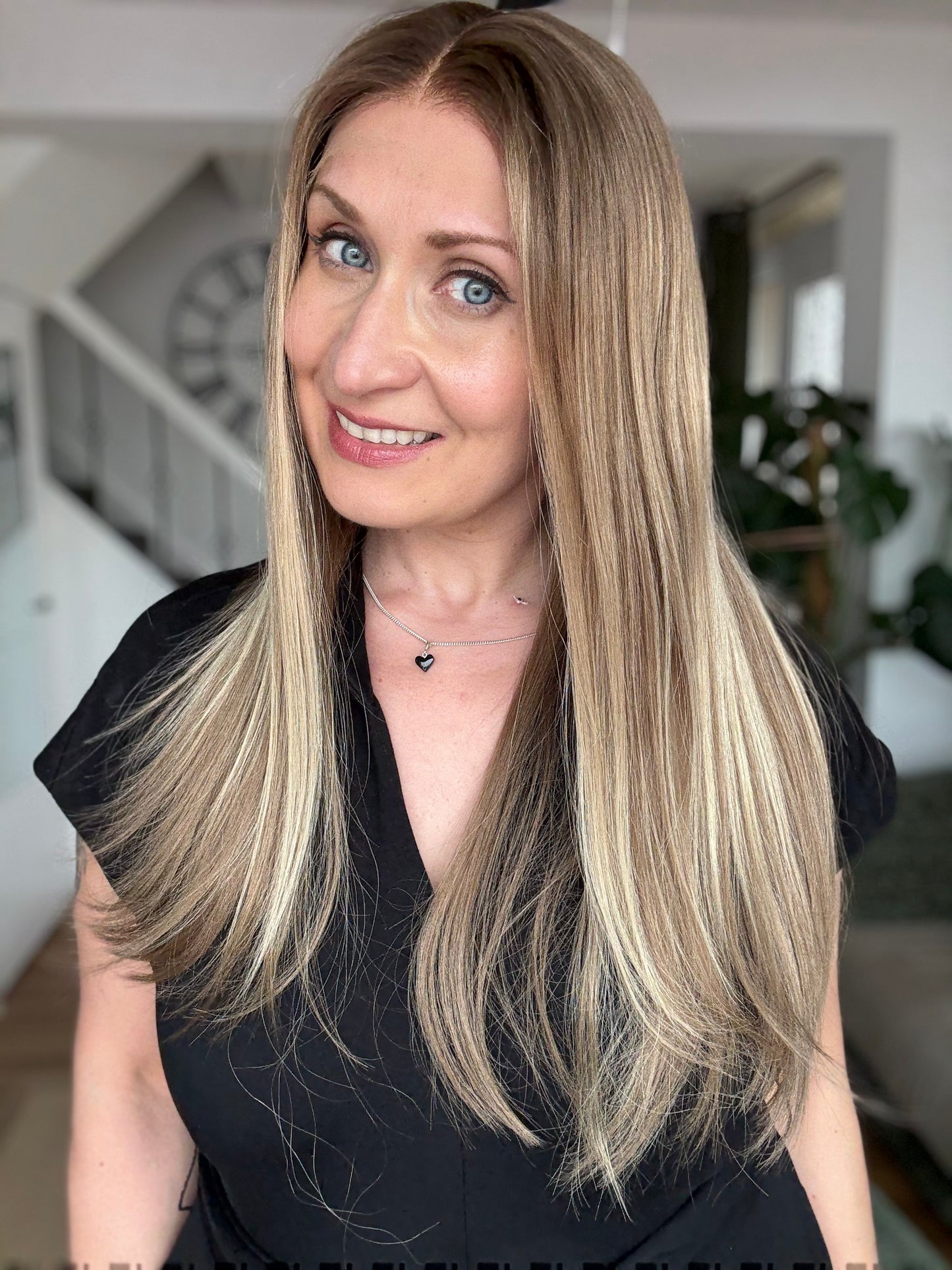 Cassana Glueless Lace Top Wig 20" Long (Small)