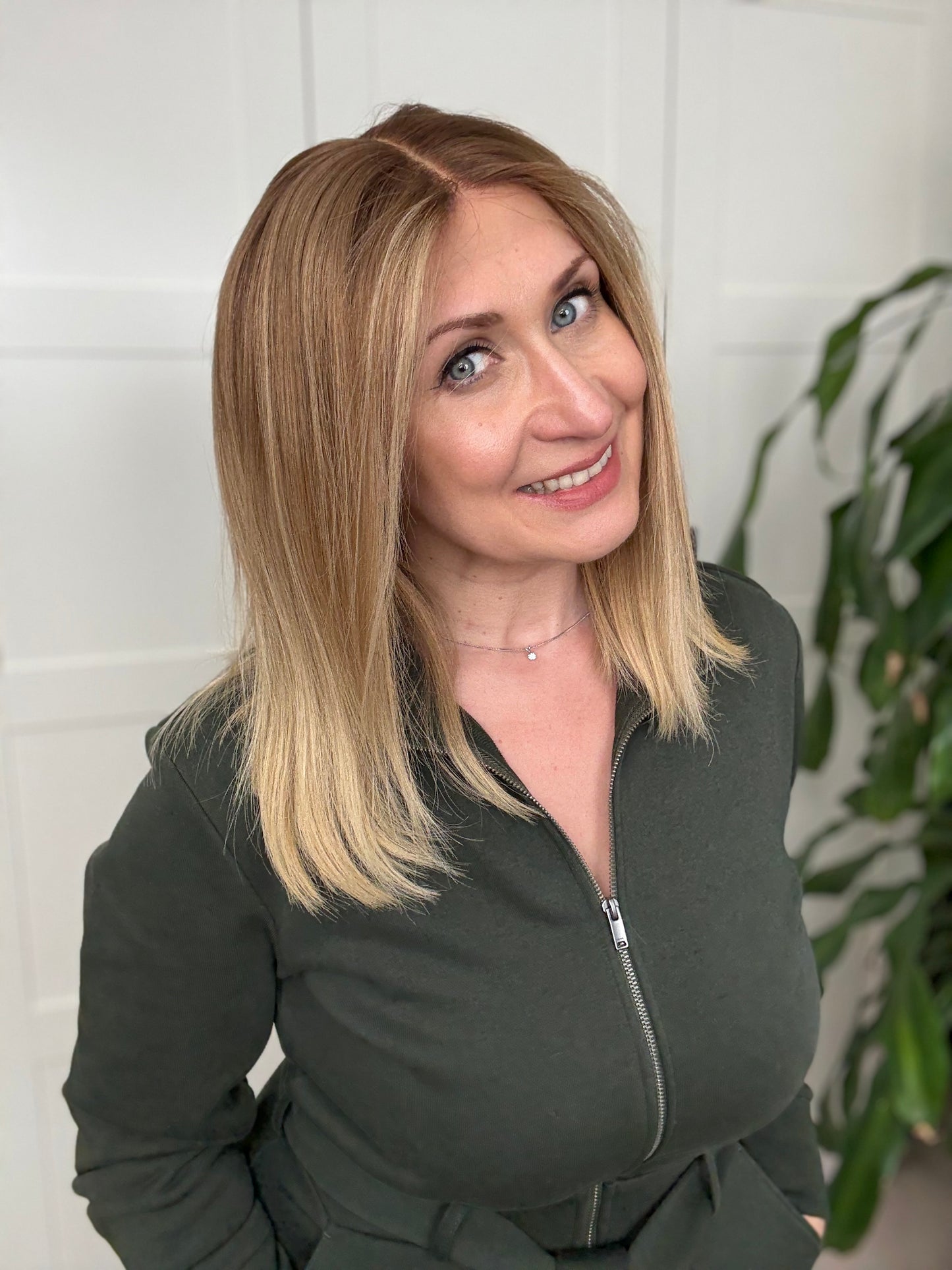 Candy Deluxe BOB Cut Full Lace Lace Top Wig 12" (Small)