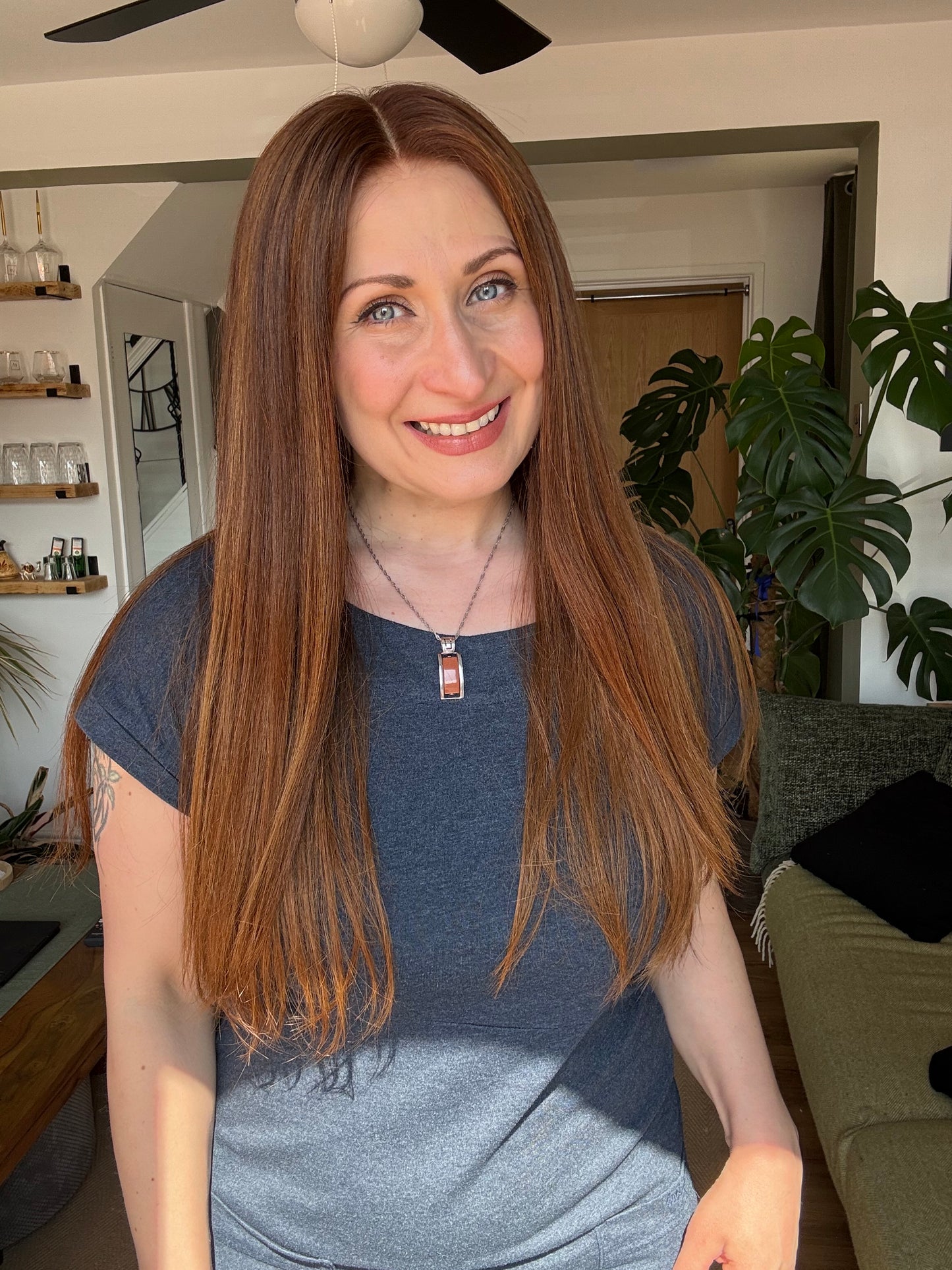 Laura Hand tied Glueless Lace Top Wig 20" Long (Small)