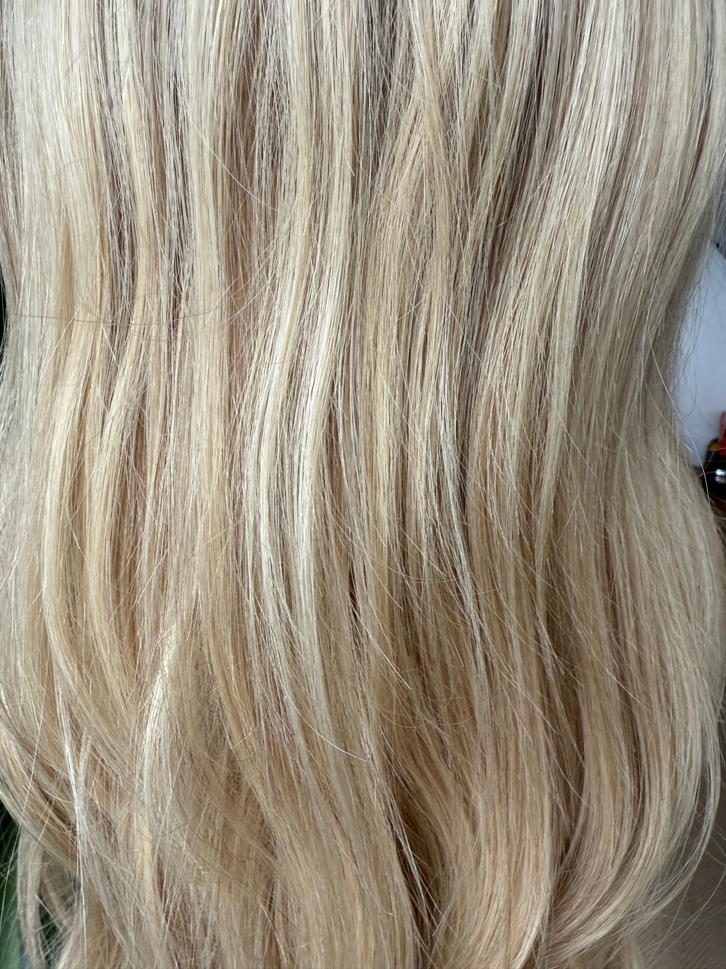 Christina Glueless Lace Top Wig 22" Long Wig (Small)