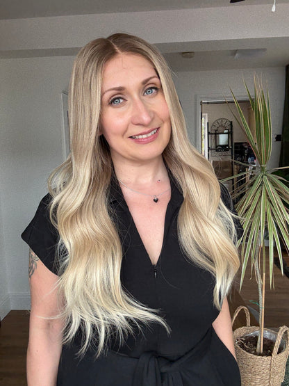 Christina Glueless Lace Top Wig 22" Long Wig (Small)