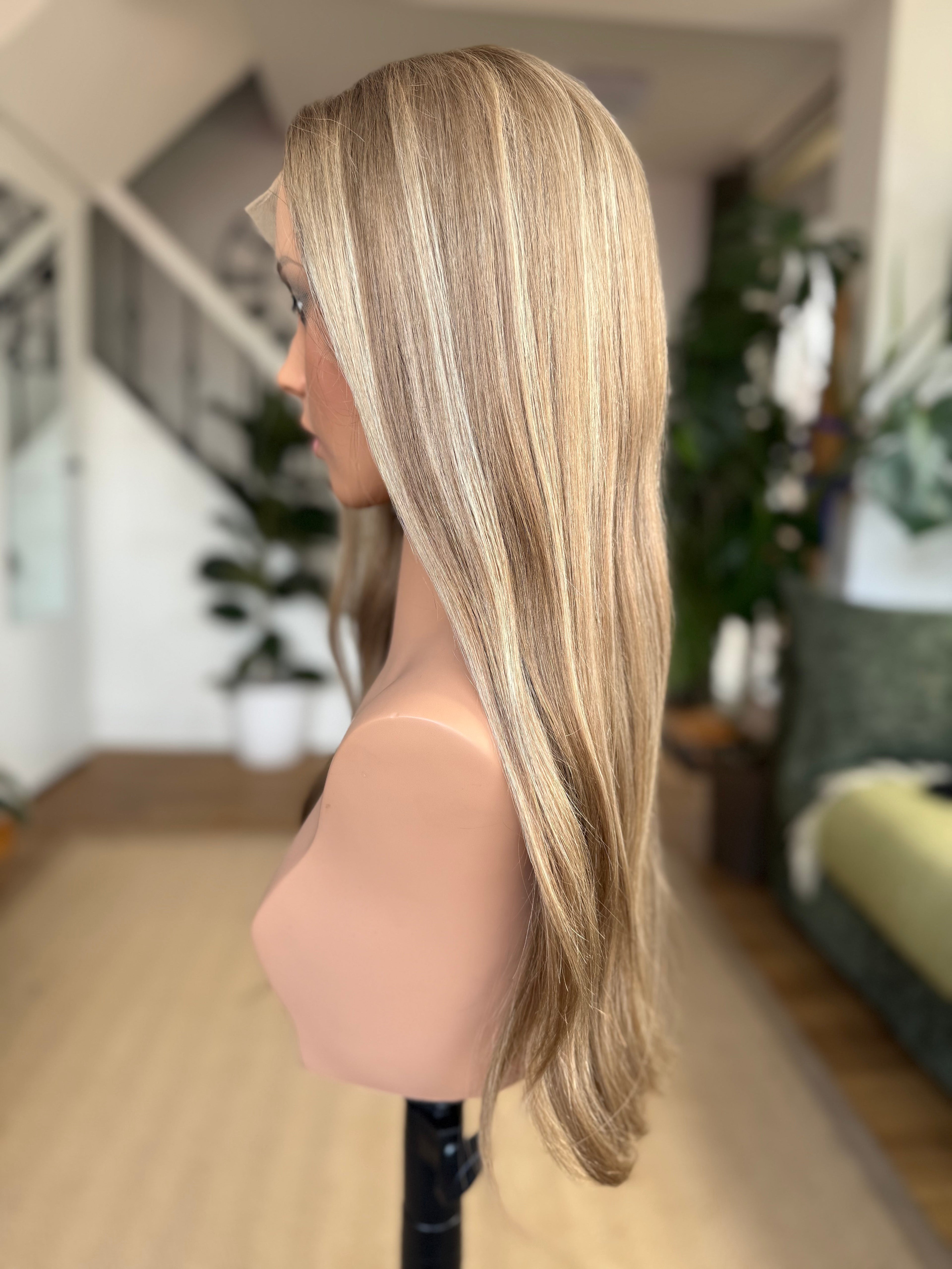Amber 13x6 Lace Top Wig - 24’’ Long (Medium) - Human Hair Wig