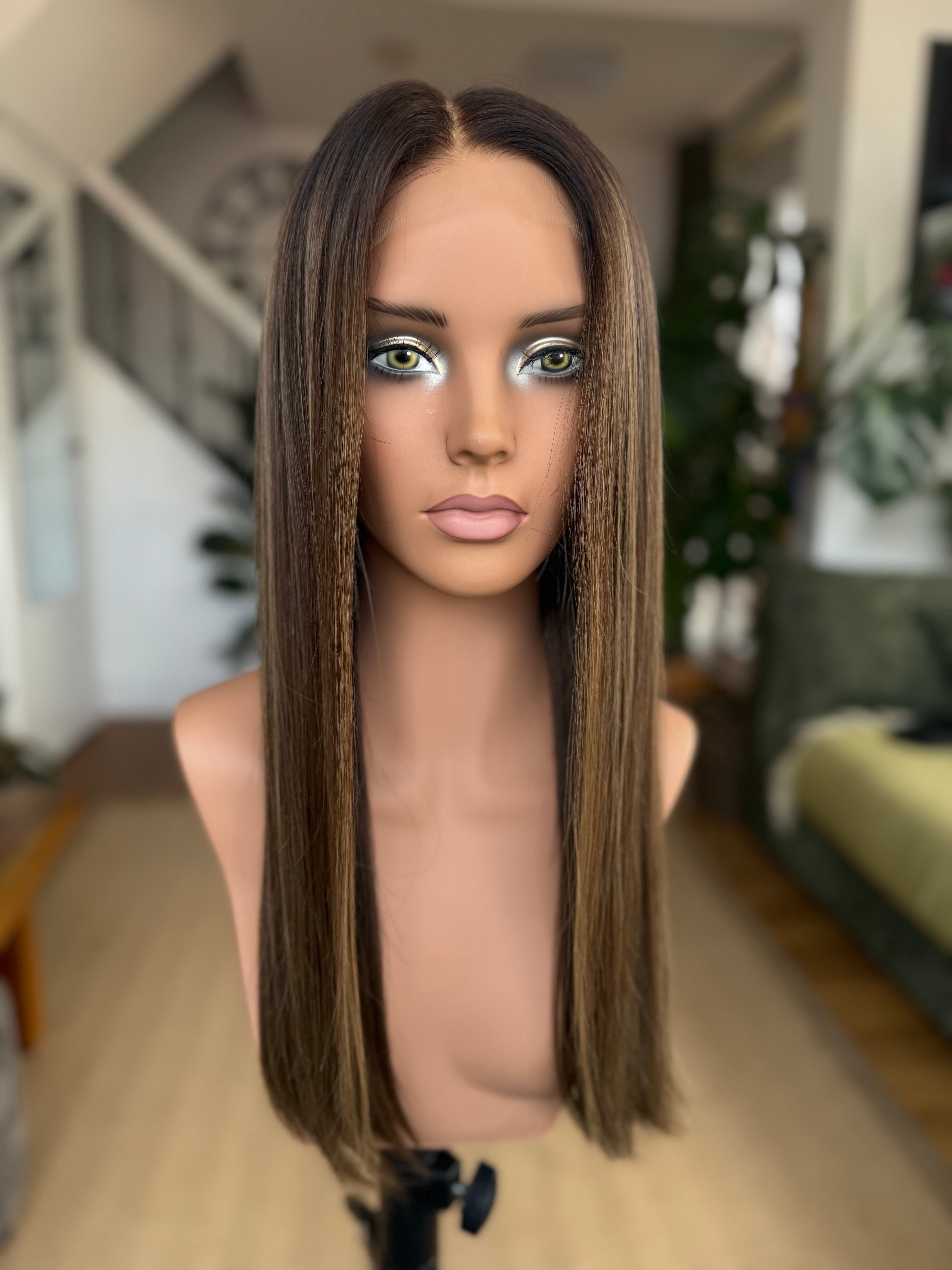 Bobby 20” Glueless 5x5 Lace Lace Top Wig (Small) - Human Hair Wig