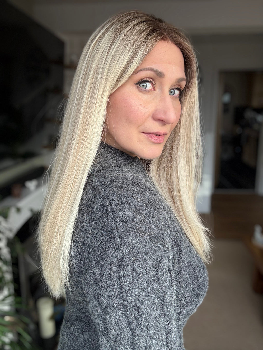 Kitty 20’’ Euro Remy Human Hair Lace Top Wig (Petite) - Light Blonde Rooted - Human Hair Wig