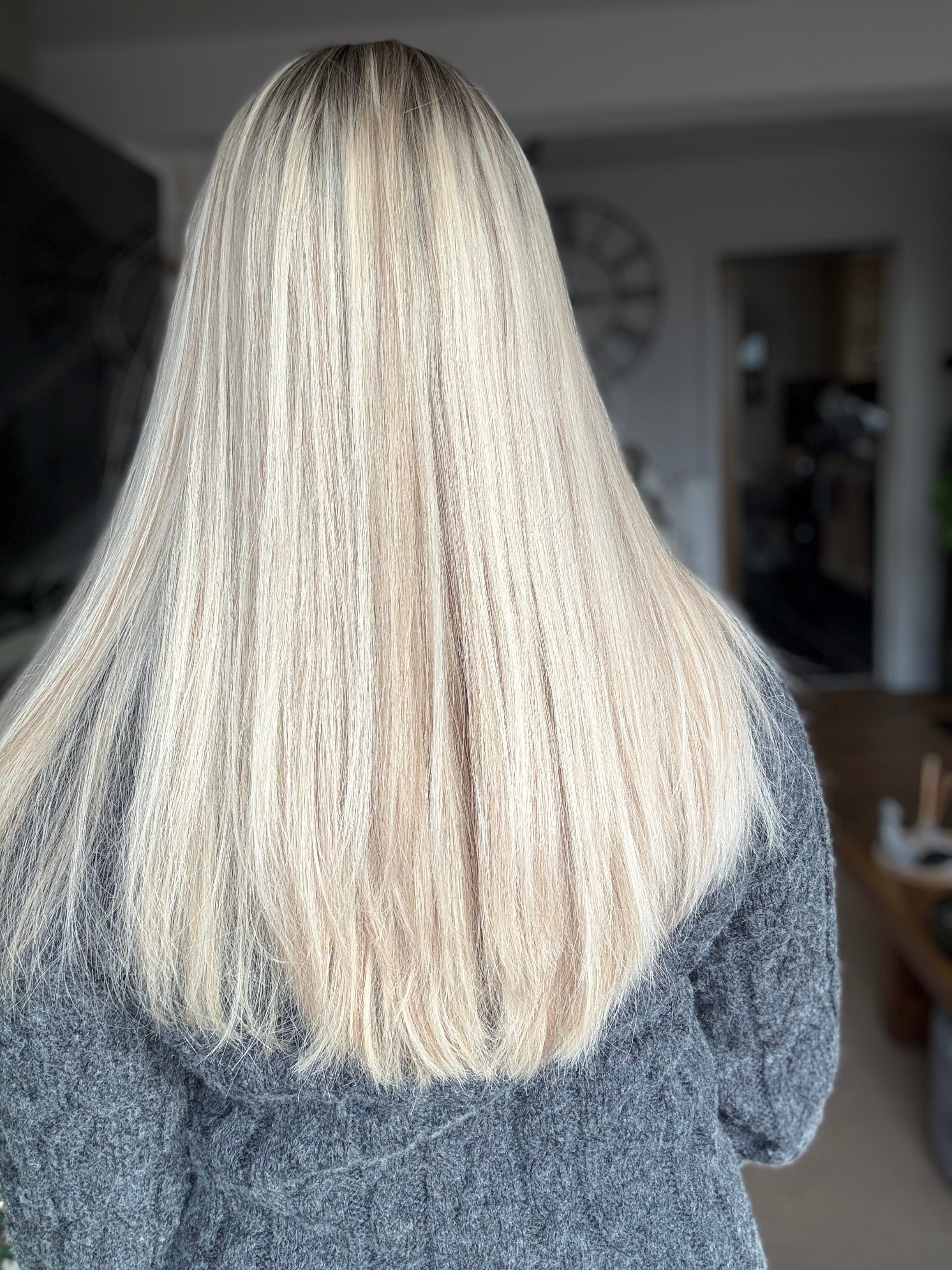 Kitty 20’’ Euro Remy Human Hair Lace Top Wig (Petite) - Light Blonde Rooted - Human Hair Wig